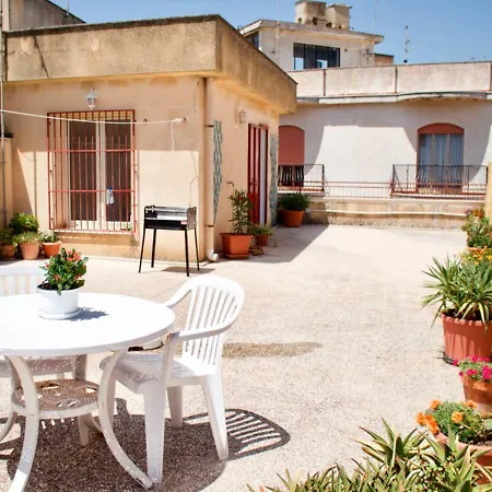 Splendido A Pochi Km Dal Mare Partanna